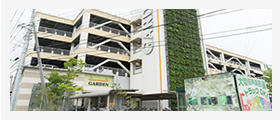 壁面緑化 ガーデン川口安行店